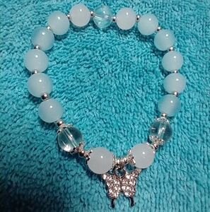 Silvertone white clear beads crystal butterfly stretch bracelet